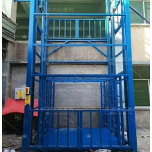 直銷鏈條導(dǎo)軌式液壓貨梯，液壓叉車，液壓起重貨梯安裝施工